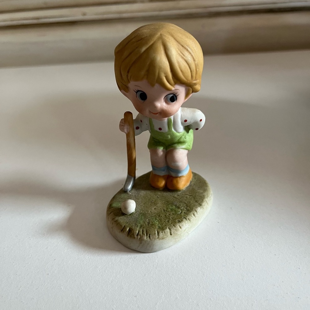 Vintage Lefton Hand Painted Boy Golf Figurine Ceramic Collectible Decoration
